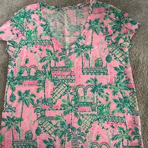 Lilly Pulitzer "Etta" T-Shirt; "Mandevilla Bay" pink/green Sz.M